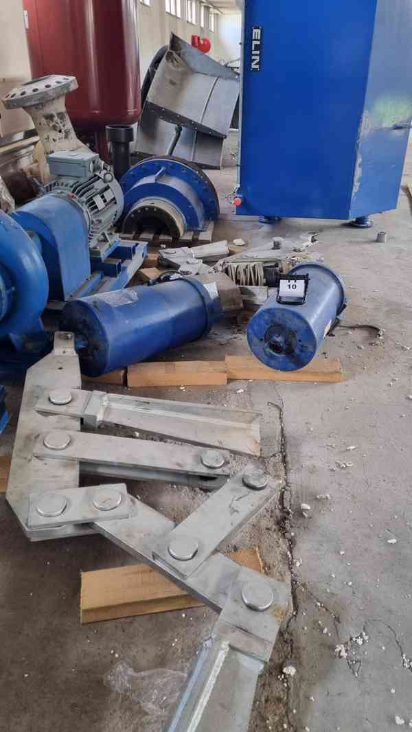 Elektrárna s parní turbínou - foto 11