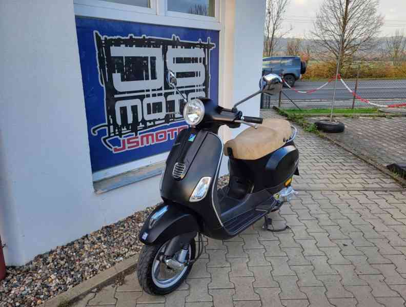 Vespa LX 50 4t - foto 4