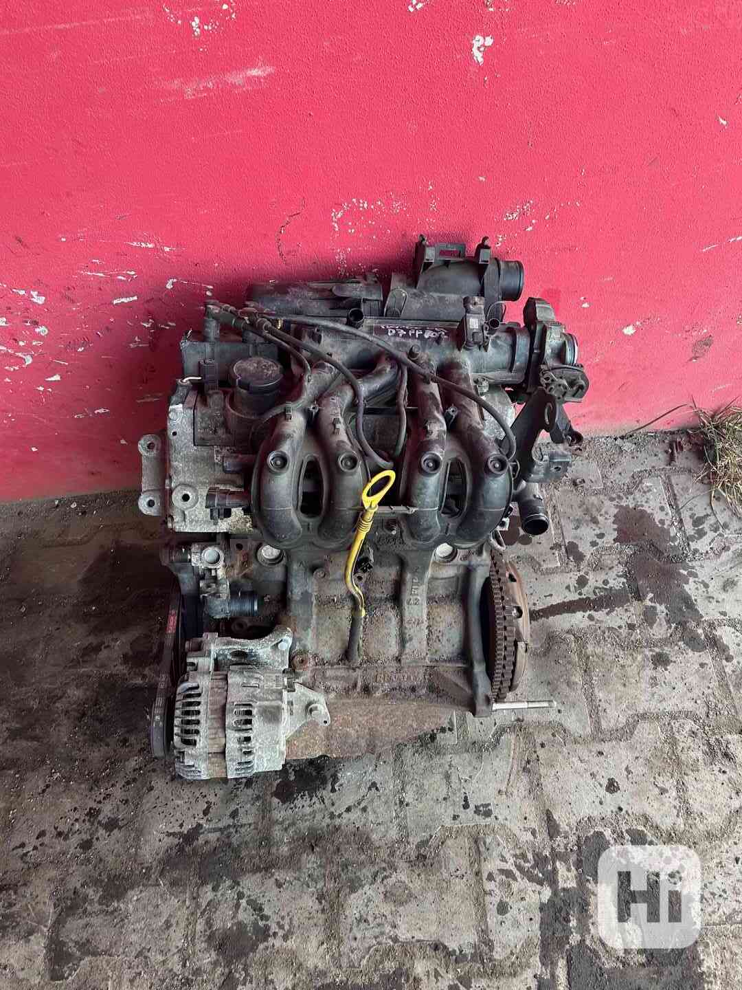 Motor 1,2i Renault 43KW D7F Clio Twingo Kompletní - foto 1