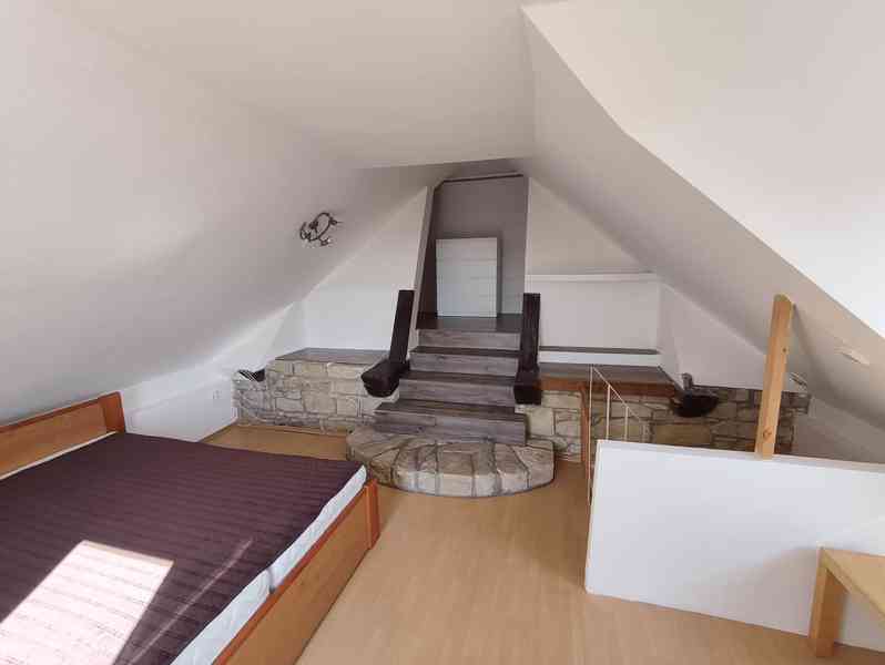 Pronájme bytu v domě 2+1 73m2 - foto 13