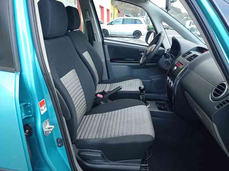 Suzuki SX4 1.6 VVTi 4x4/Výhřev/Tažné  - foto 21