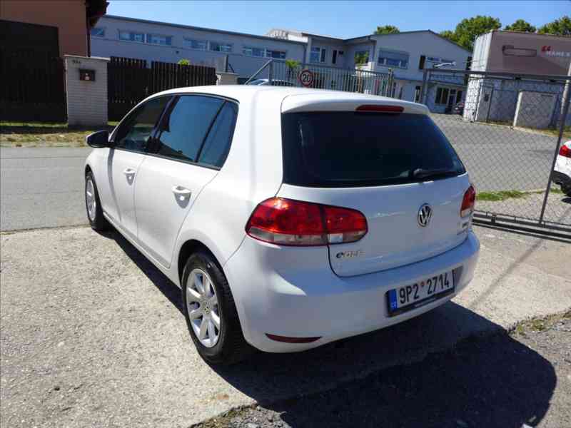 Volkswagen Golf 1,6 TDI KLIMA, BEZ KOROZE - foto 4