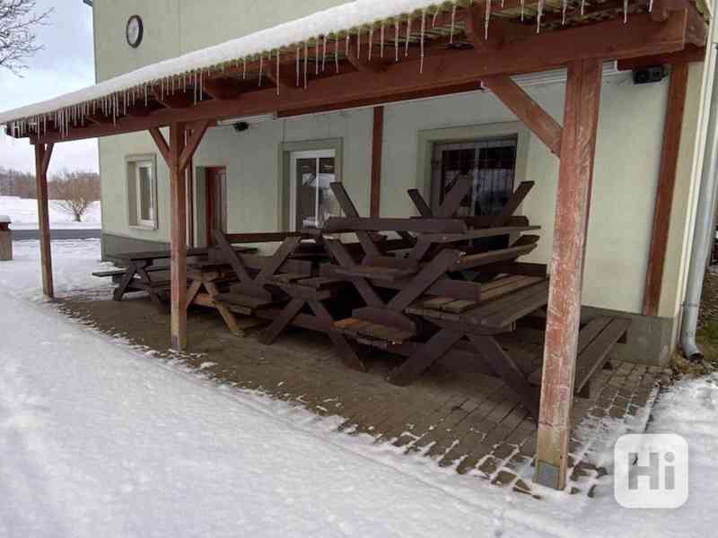 Prodej penzionu s restaurací, sálem a ubytováním – Ves čp. 3 - foto 12