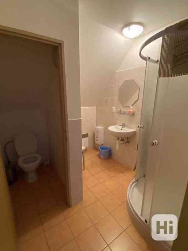 Prodej penzionu s restaurací, sálem a ubytováním – Ves čp. 3 - foto 17