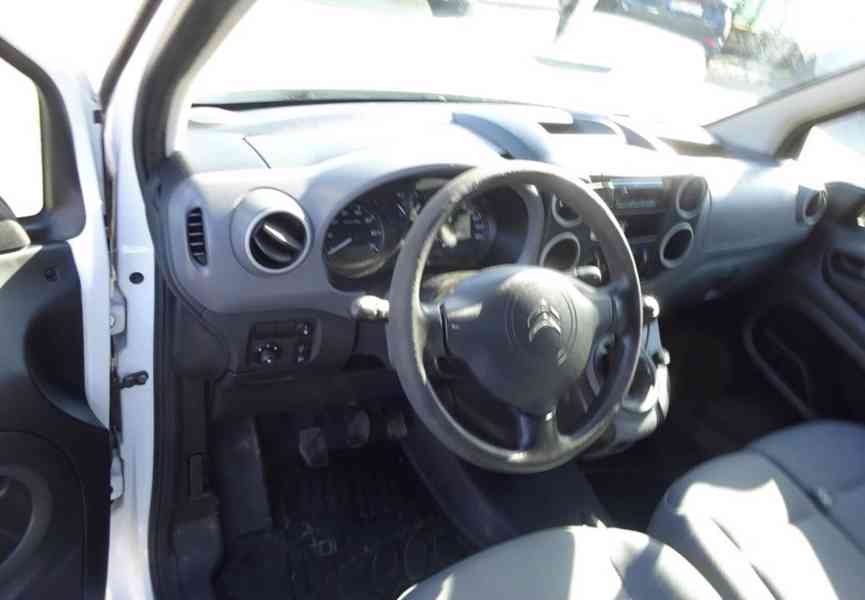 Citroen Berlingo 1.6 HDI Long r.v.2014 (66 kw) ČR (DPH) - foto 5