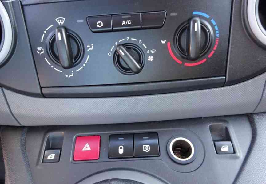 Citroen Berlingo 1.6 HDI Long r.v.2014 (66 kw) ČR (DPH) - foto 13