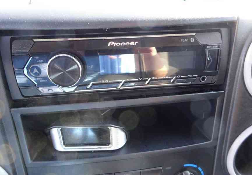 Citroen Berlingo 1.6 HDI Long r.v.2014 (66 kw) ČR (DPH) - foto 12