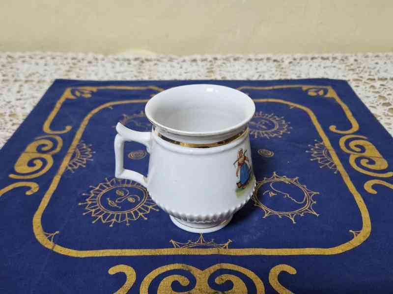 Sbírkový secesní porcelánový Hrnek Mušlák Krava - foto 4