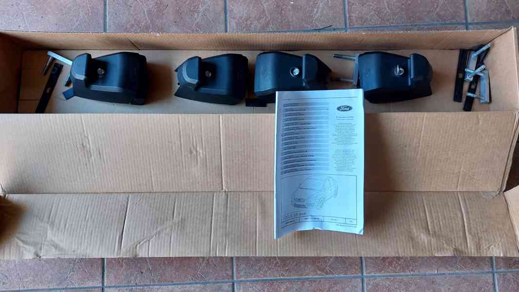 Střešní nosič Ford Focus II - foto 2