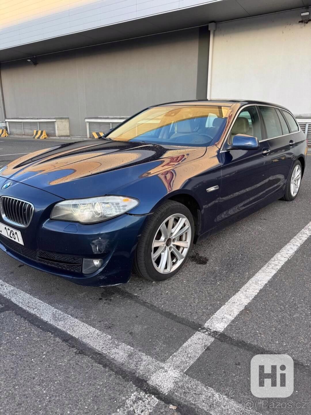 BMW Řada 5 3,0   f 11 - foto 1