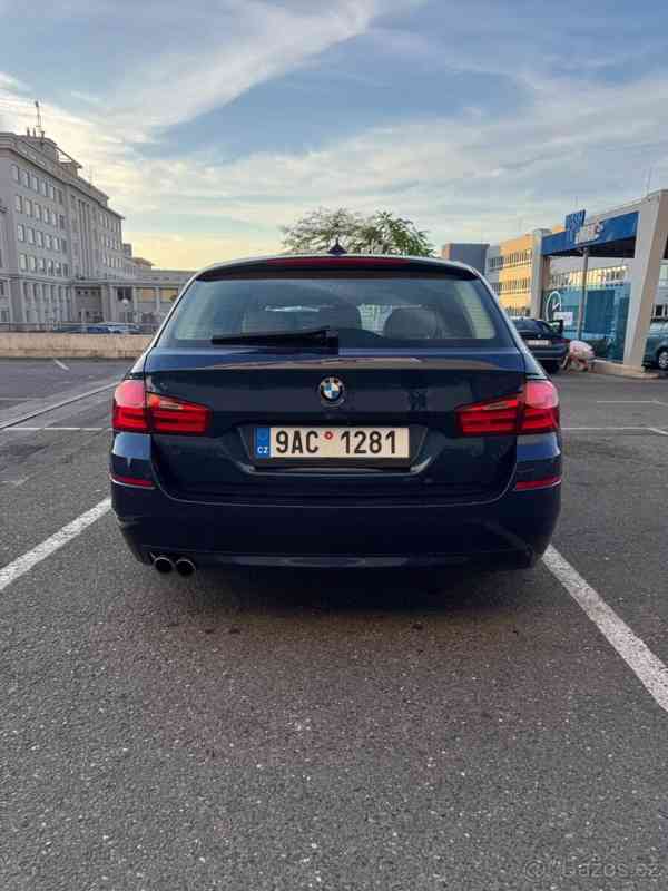 BMW Řada 5 3,0   f 11 - foto 11