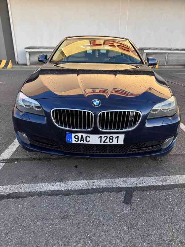 BMW Řada 5 3,0   f 11 - foto 3