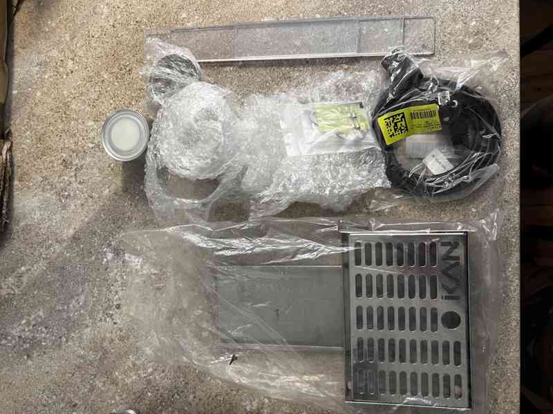 Víčkovací stroj - foto 6