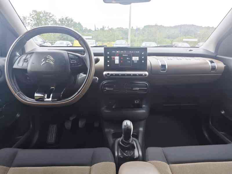 Citroën C4 Cactus 1.2i 60kw/NAVI/Kamera/1MAJ - foto 21
