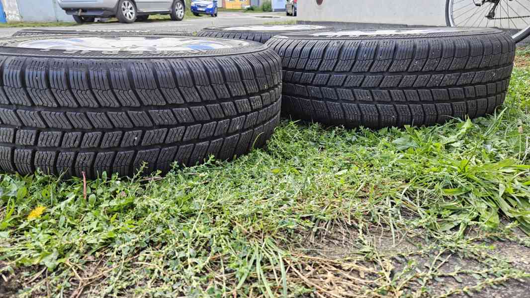 VW Golf zimní pneumatiky 195/65R15 disky 6Jx15 5x112 ET43  - foto 3