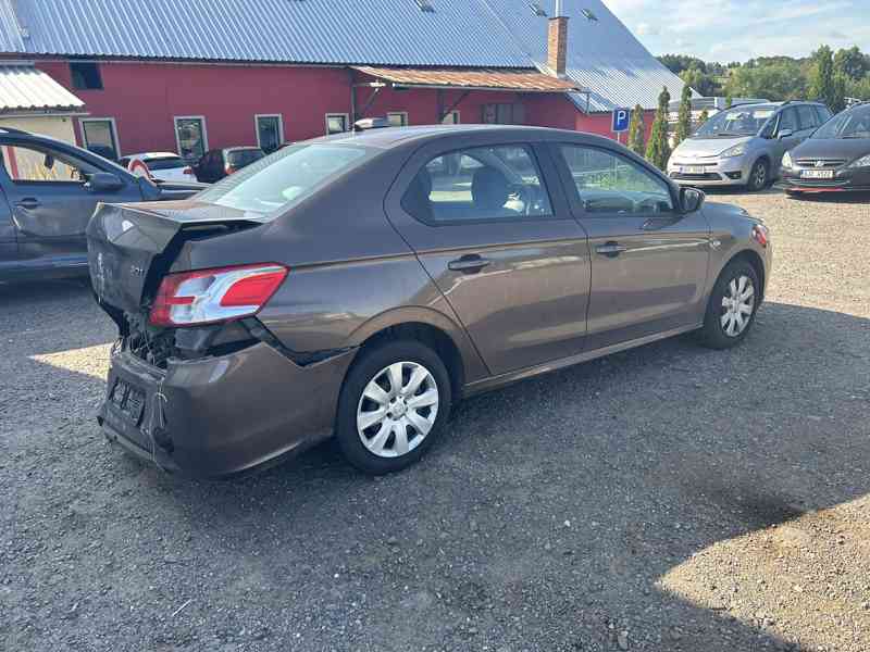 Peugeot 301 1,2 VTI 60KW rok 2016 prodám díly - foto 3