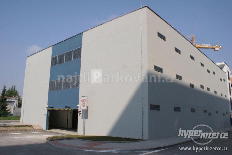 Prodám garážové stání, Praha 10, Hornoměcholupská - foto 2