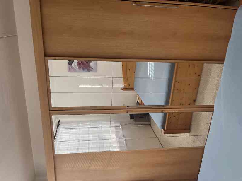 Skříň šatní  - foto 4