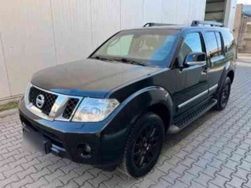 Nissan Pathfinder 3,0dCi 170kw - foto 6