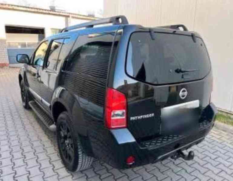 Nissan Pathfinder 3,0dCi 170kw - foto 4