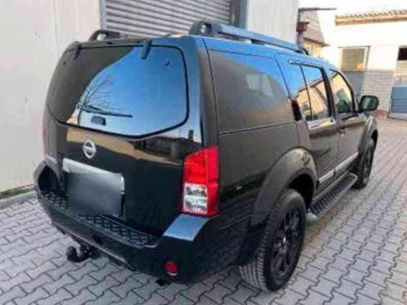 Nissan Pathfinder 3,0dCi 170kw - foto 10