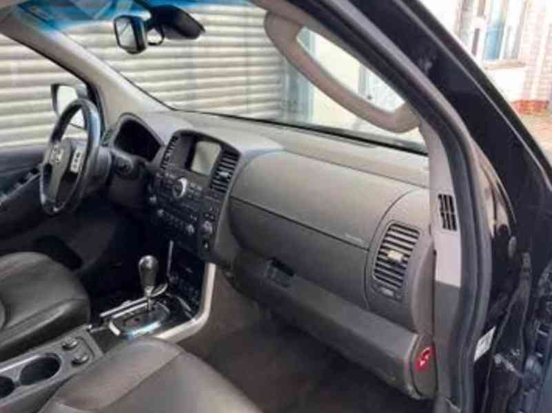 Nissan Pathfinder 3,0dCi 170kw - foto 9