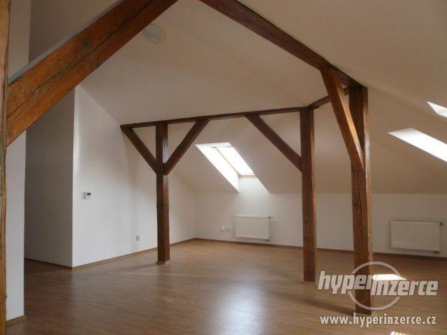 Ateliér č. 2-studio-byt - Praha 2 - Lublaňská ulice - foto 15