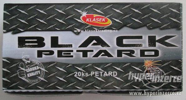 Black petard, 20 ks - zábleskové petardy - foto 1