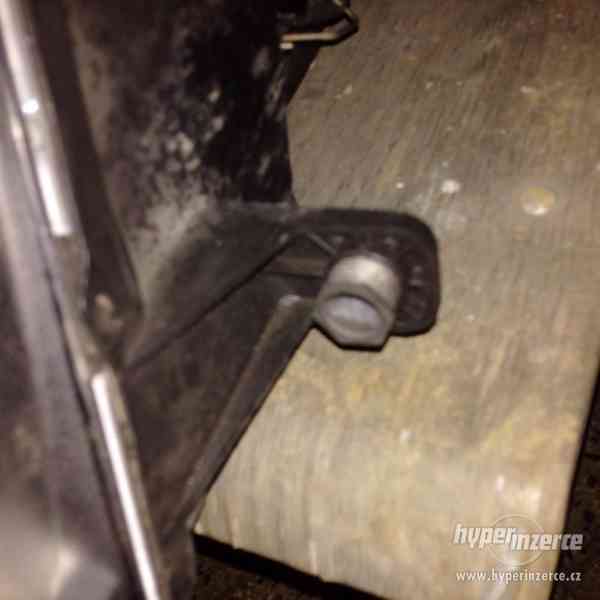 xenon bi-xenon pravy vw passat b6 svetlo prave 08- - foto 5