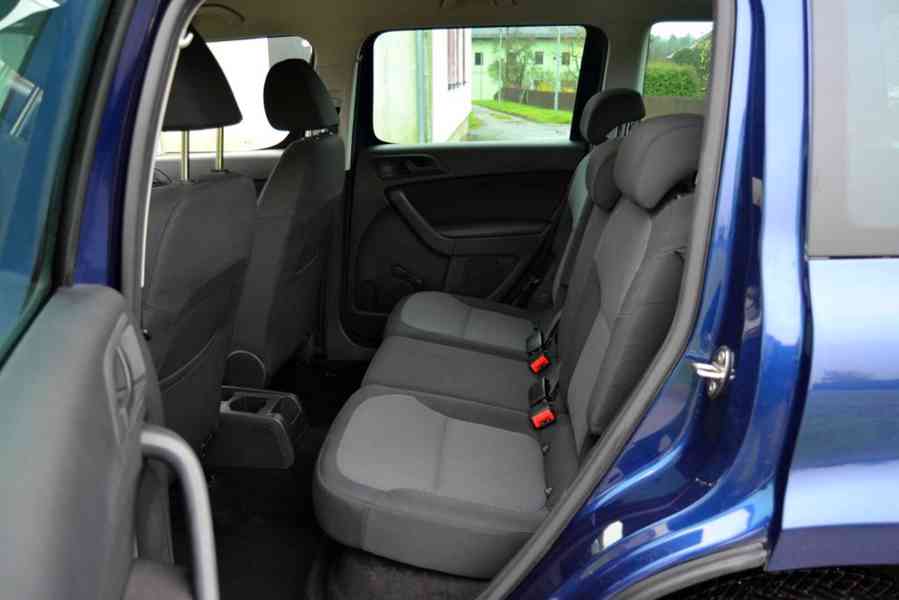 Škoda Yeti 1.2 TSI 77kW Active Plus Edition - foto 9