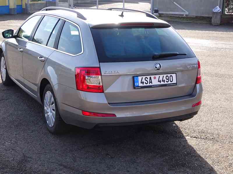 Škoda Octavia 2.0 TDI Combi r.v.2014 (110 kw) - foto 4