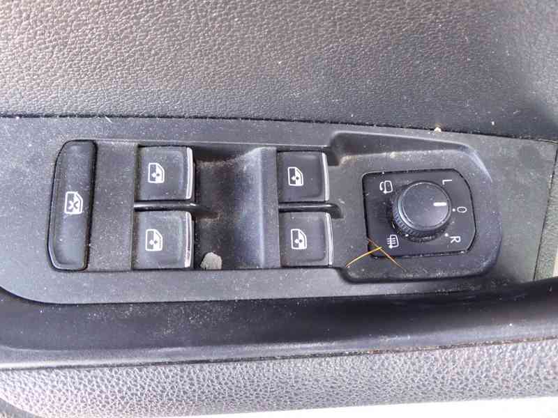 ŠKODA Karoq Style 2,0 TDI 110 kW 4x4 DSG, 3063 - foto 16