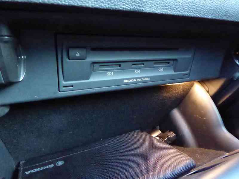 ŠKODA Karoq Style 2,0 TDI 110 kW 4x4 DSG, 3063 - foto 33