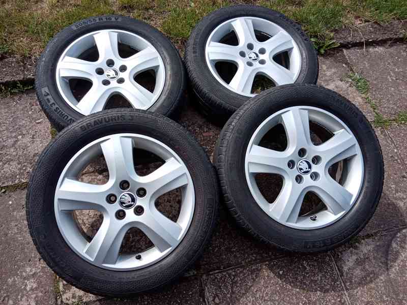 Obutá alu kola 16ky 5x100 ŠKODA SEAT VW AUDI - dobírka možná - foto 1