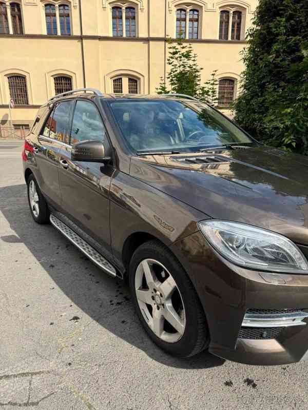 Mercedes-Benz Třídy M MERCEDES BENZ ML350 4Matic - foto 4