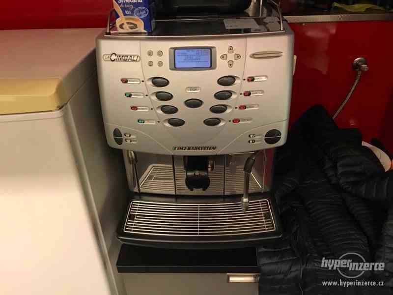 Kávovar LaCimbali M2 Bar System - automatické espresso - foto 1