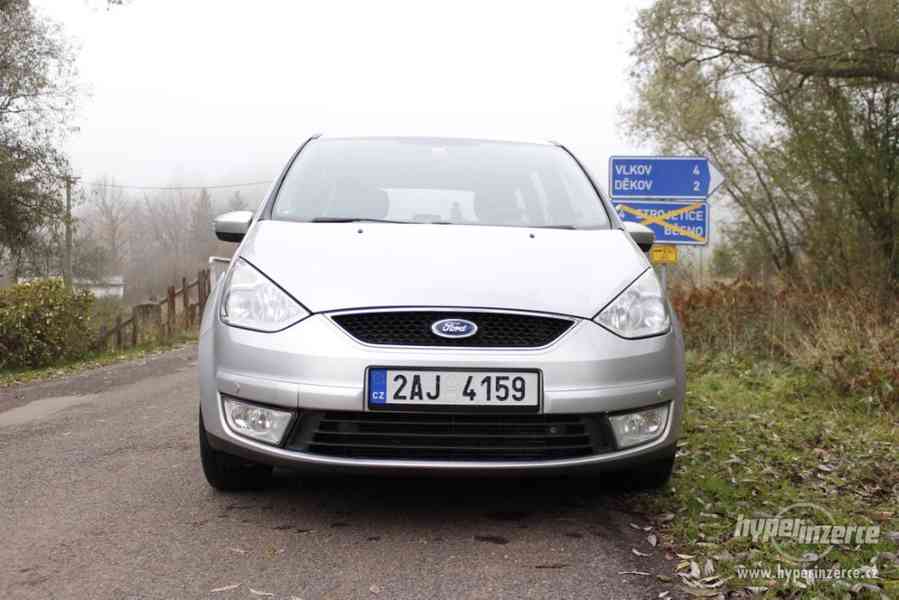 Ford Galaxy 2009/2010, 2.0L TDCi (143PS), 7 míst, tempomat - foto 2