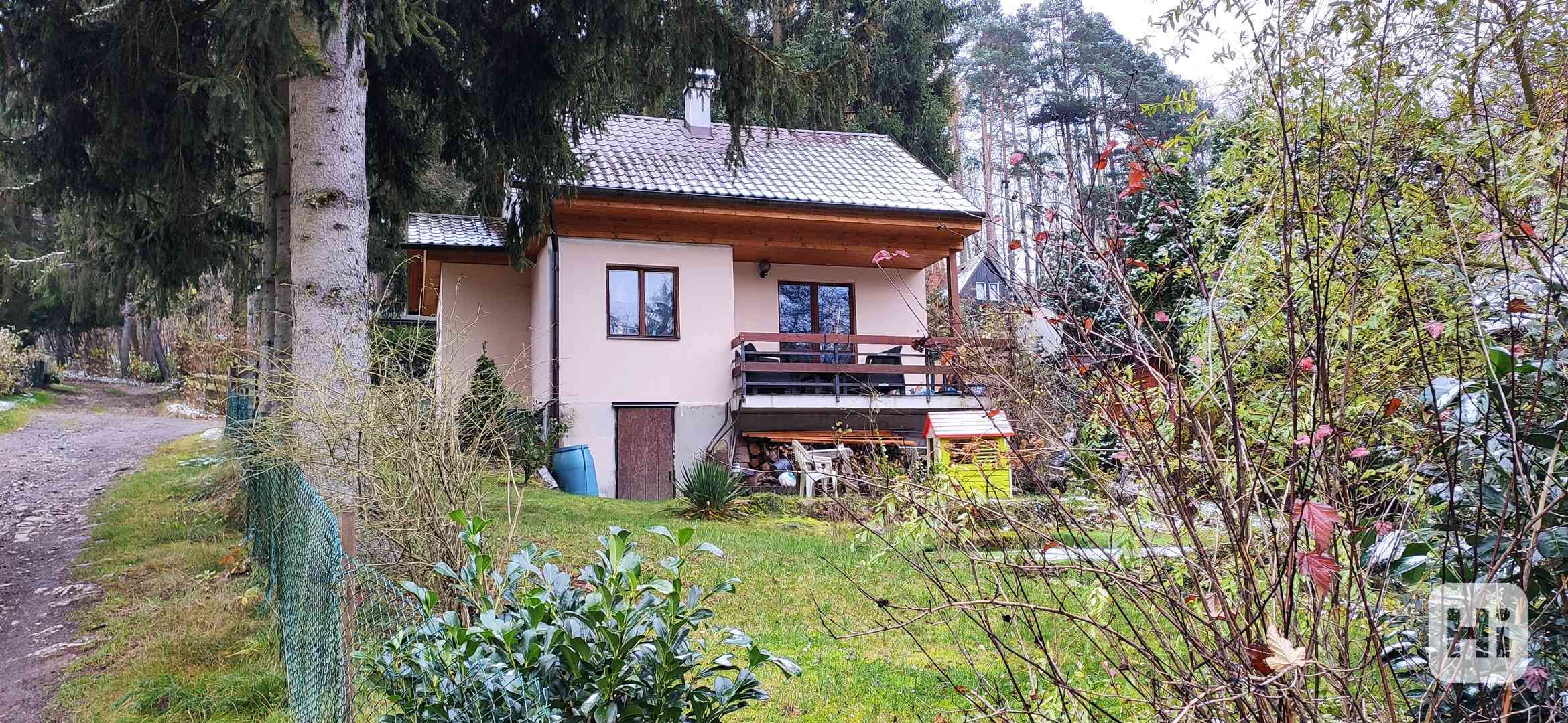 Vyměním chatu 28 km od Prahy za Jizerské hory, Krkonoše  - foto 1
