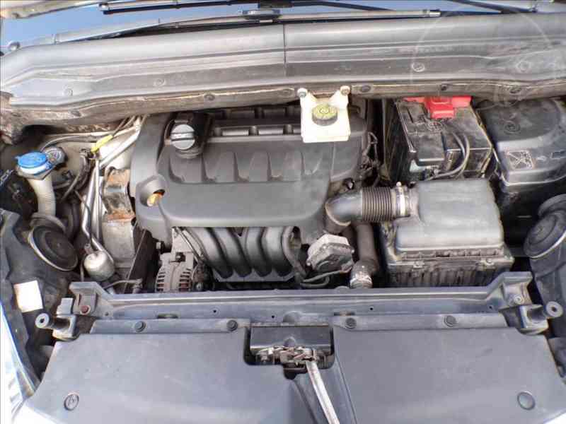 Citroën C4 Picasso 2,0 i16V AUTOMAT,EXCLUSIVE - foto 15