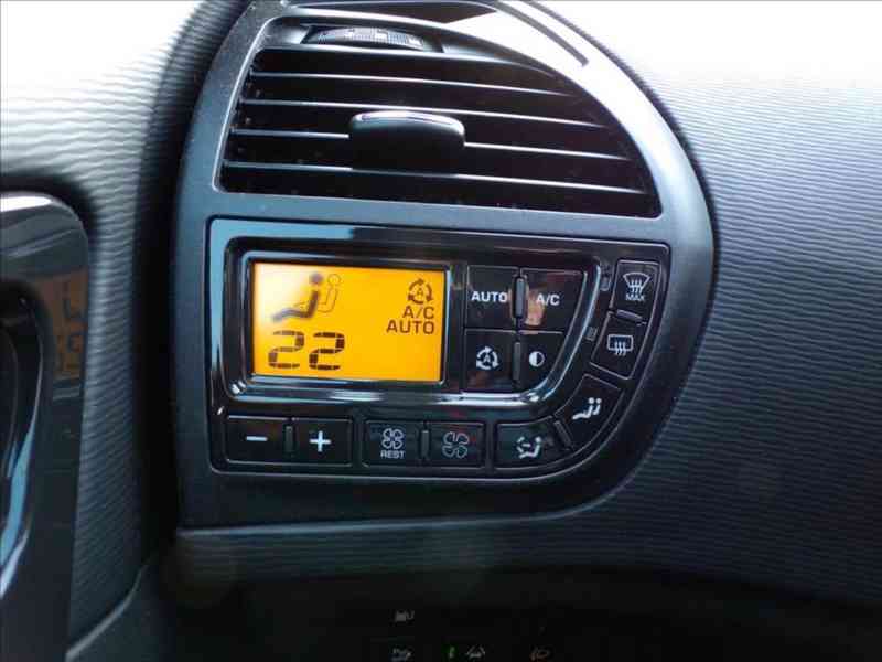 Citroën C4 Picasso 2,0 i16V AUTOMAT,EXCLUSIVE - foto 7