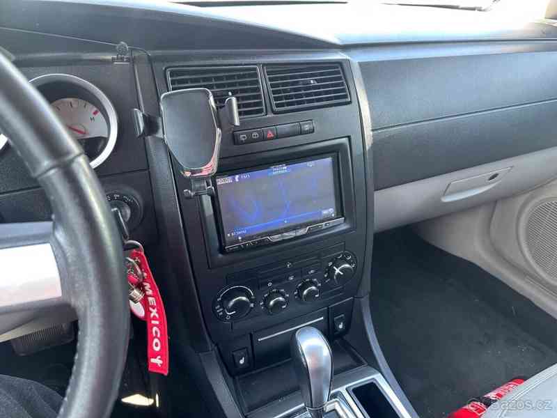 Dodge Magnum r/t V8 5,7L (na opravu/díly) - foto 10