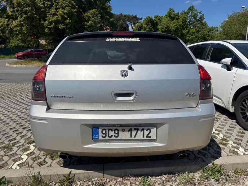Dodge Magnum r/t V8 5,7L (na opravu/díly) - foto 8