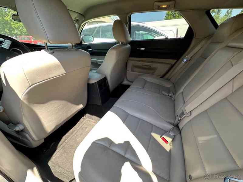 Dodge Magnum r/t V8 5,7L (na opravu/díly) - foto 14