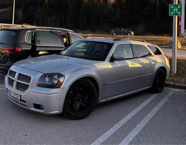 Dodge Magnum r/t V8 5,7L (na opravu/díly) - foto 20