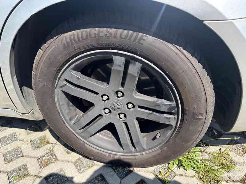 Dodge Magnum r/t V8 5,7L (na opravu/díly) - foto 15