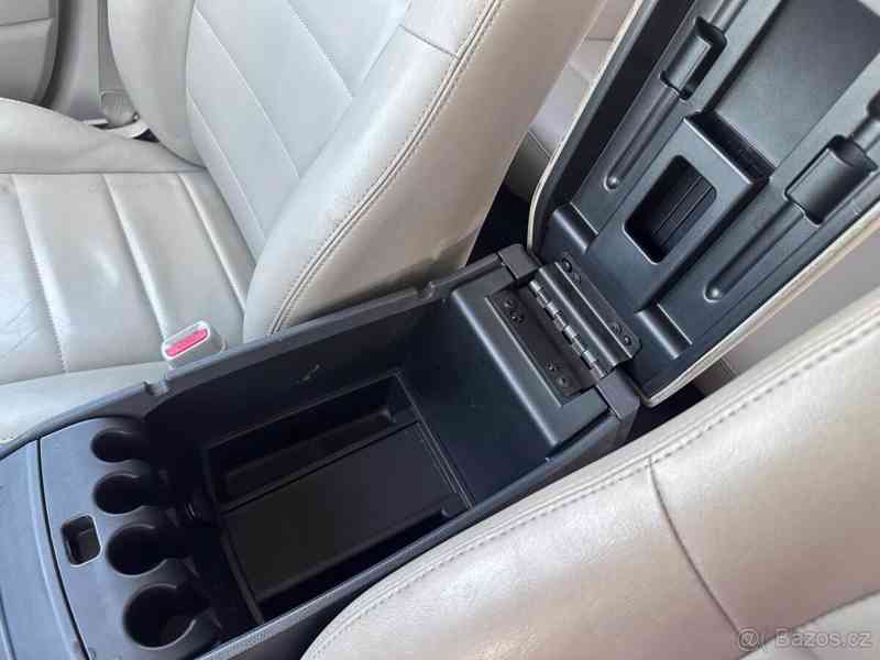 Dodge Magnum r/t V8 5,7L (na opravu/díly) - foto 16