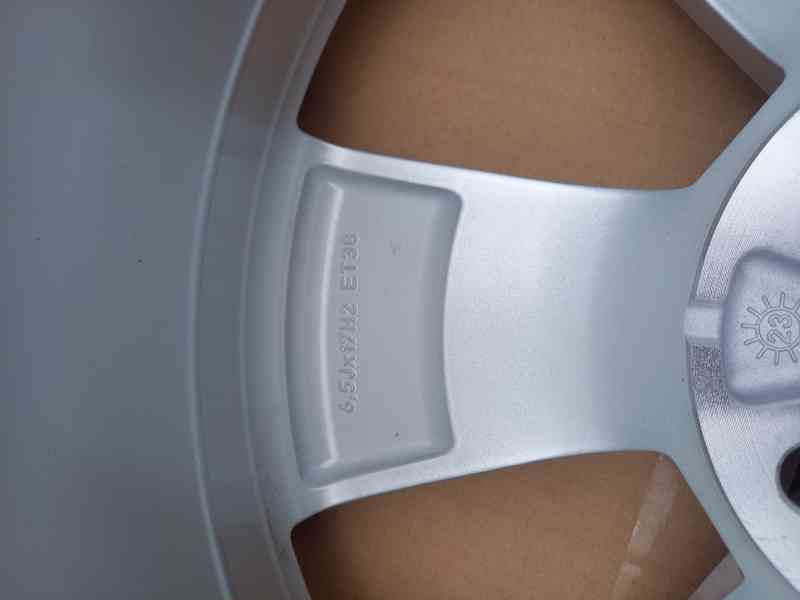 Škoda Kodiaq I,II/VW Tiguan/Seat Taracco- NOVÉ 17 Alu disky - foto 5