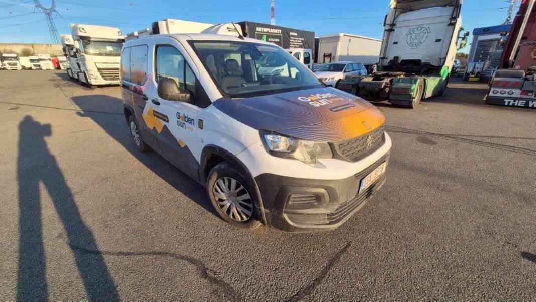 PEUGEOT RIFTER ACTIVE 1.2 PureTech 110 S&S MAN6 - foto 2