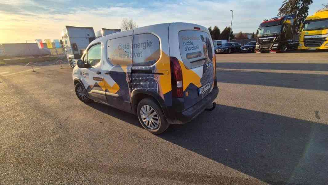 PEUGEOT RIFTER ACTIVE 1.2 PureTech 110 S&S MAN6 - foto 4