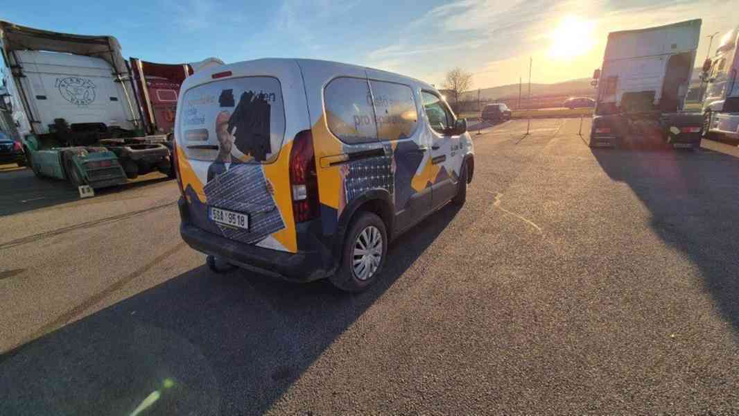 PEUGEOT RIFTER ACTIVE 1.2 PureTech 110 S&S MAN6 - foto 3